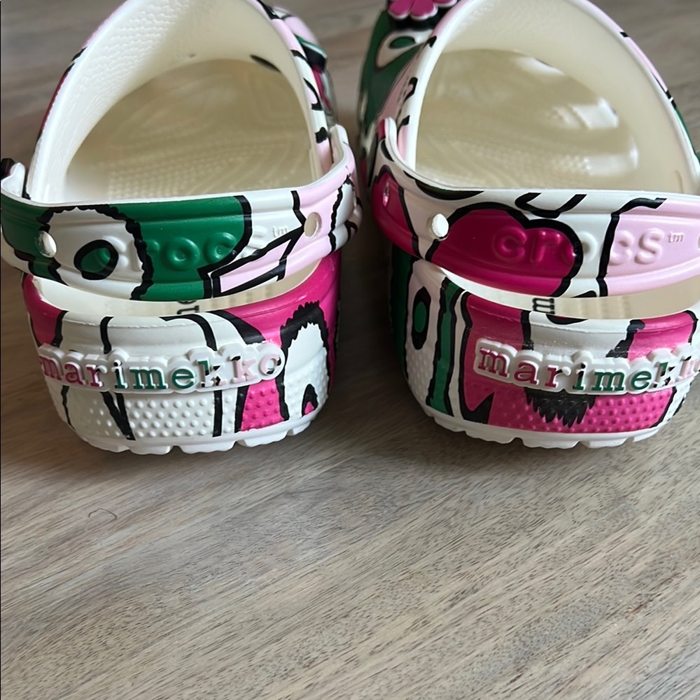MARIMEKKO Crocs - Picture 7 of 8